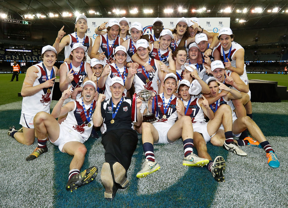 2016 TAC CUP Grand Final - Murray Bushrangers v Sandringham Dragons MELBOURNE, AUSTRALIA - SEPTEMBER 25: The Sandringham Dragons celebrate the premiership during the TAC CUP Grand Final match between the Murray Bushrangers and Sandringham Dragons at Etihad Stadium on September 25, 2016 in Melbourne, Australia. (Photo by Adam Trafford/AFL Media)